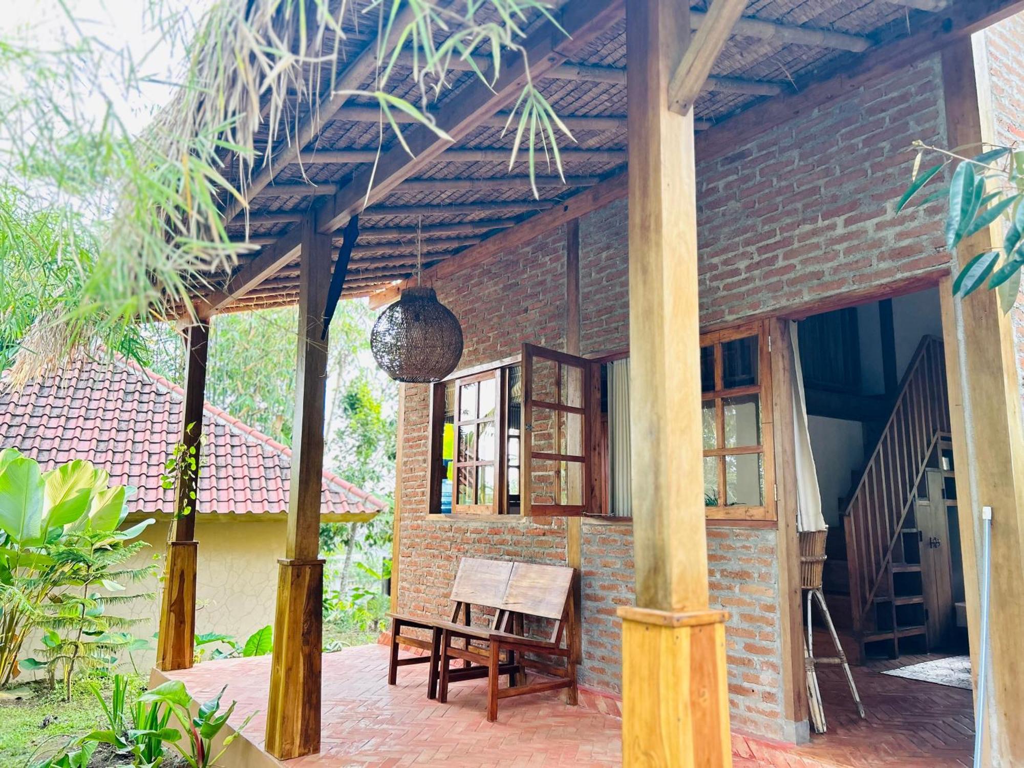 דירות טטבאטו Santai House מראה חיצוני תמונה