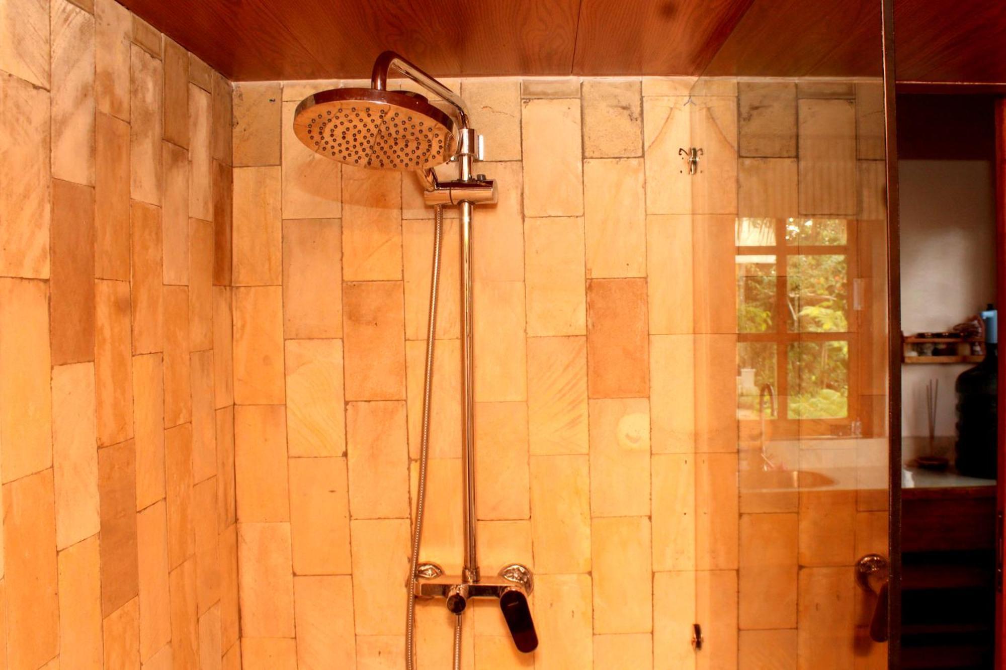 דירות טטבאטו Santai House מראה חיצוני תמונה