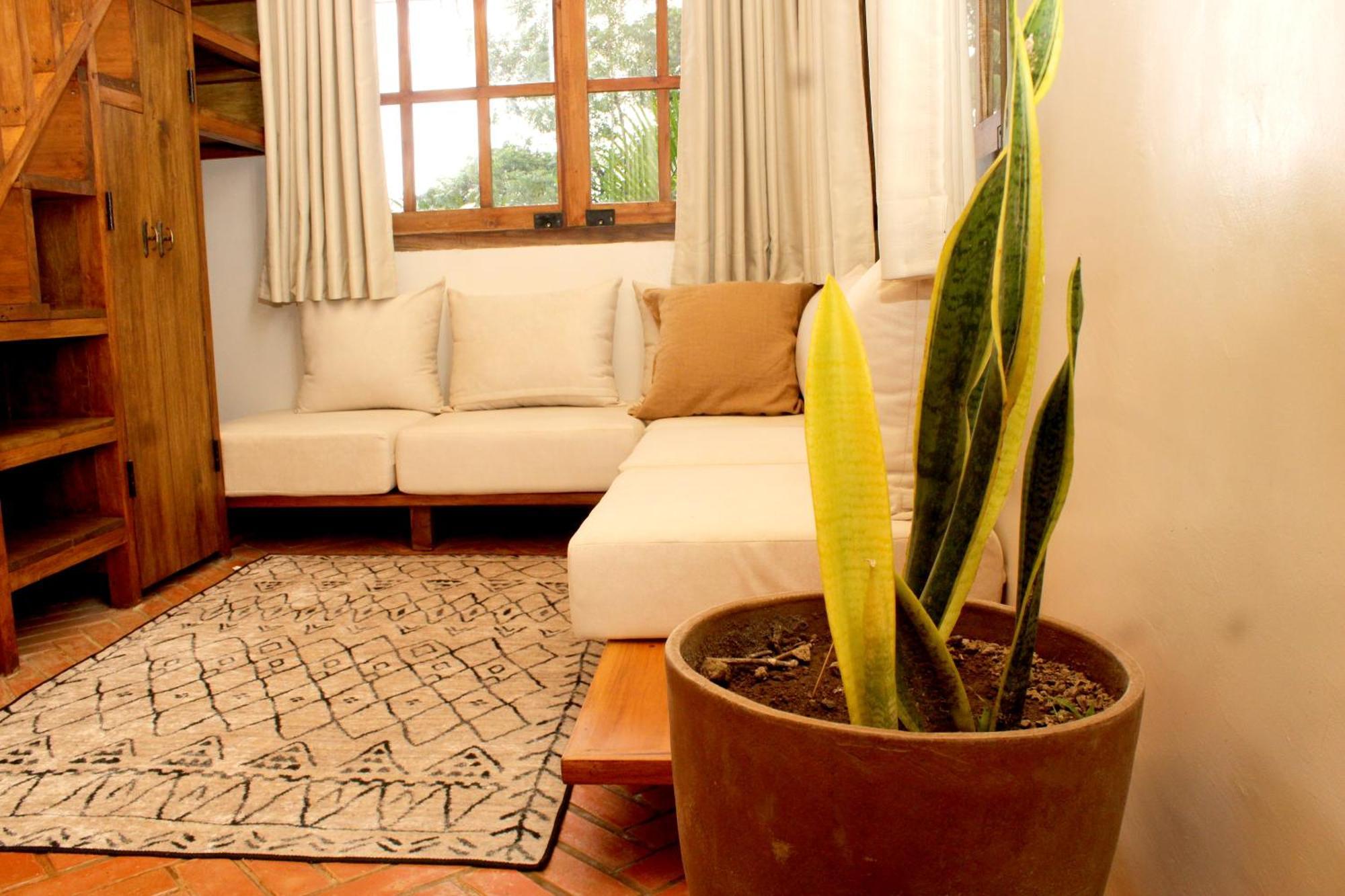 דירות טטבאטו Santai House מראה חיצוני תמונה