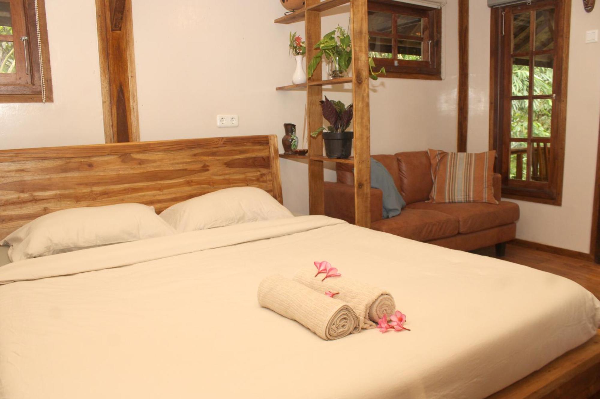 דירות טטבאטו Santai House מראה חיצוני תמונה