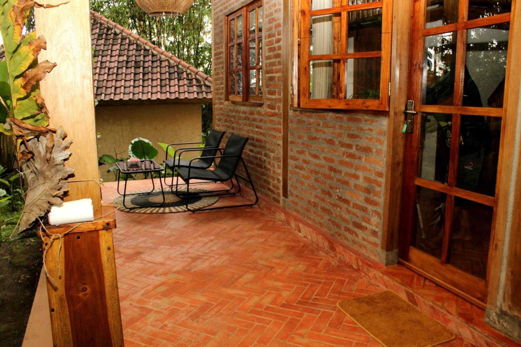 דירות טטבאטו Santai House מראה חיצוני תמונה